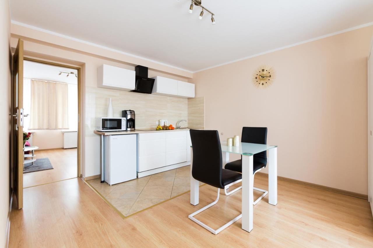 Aparthouse Apartamenty Centrum Sosnowiec Extérieur photo