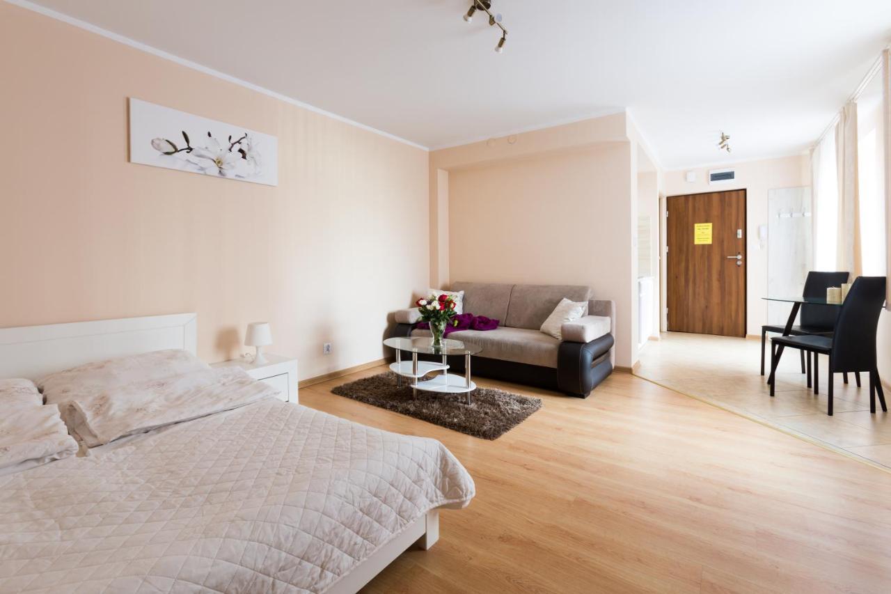 Aparthouse Apartamenty Centrum Sosnowiec Extérieur photo